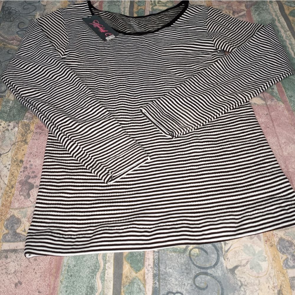 Kimberly C Stretch Long Sleeve Black White Striped T-shirt Layering NWT One Size